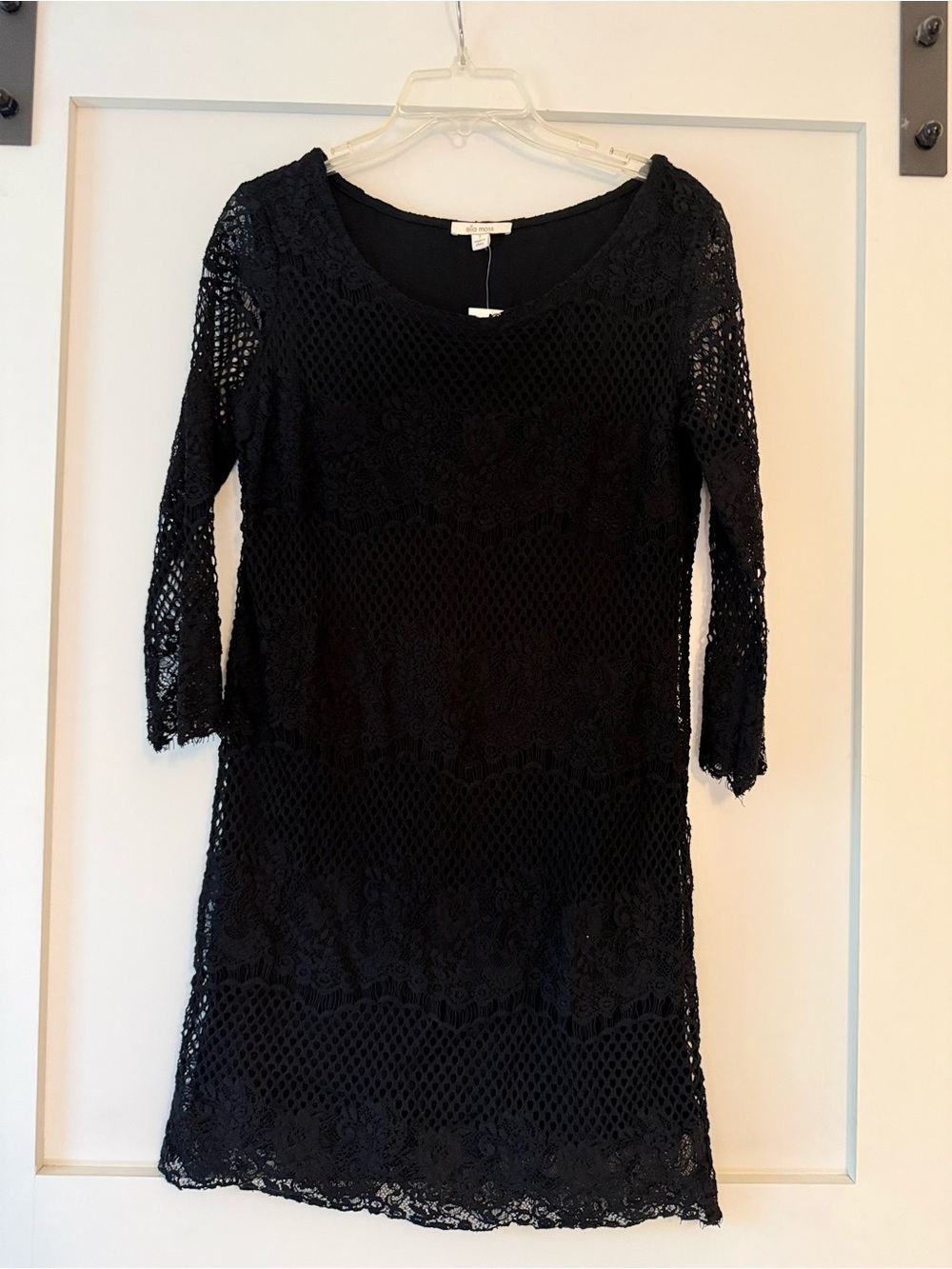Ella Moss Black Lace Long-Sleeve Shift Dress